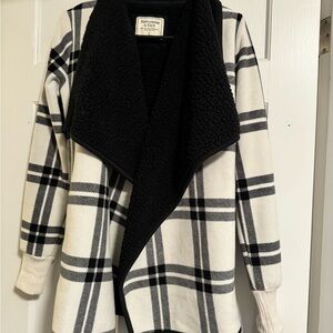 Abercrombie & Fitch Sweater